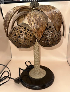 VINTAGE WORKING COCONUT TREE TABLE LAMP - 2 COCONUTS HAWAII 13" TALL - Picture 1 of 9