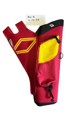 Neet Archery Hip Quiver, RH, Target Archery, 5-slot divider - Image 1 of 4