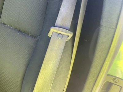 Seat Belt Front Bucket-bench Seat Opt A95 Fits 11-13 SIERRA 1500 PICKUP 5201332 - Image 1 of 4