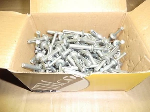100 x NAGELANKER BEFESTIGUNGEN 6 MM X 30 MM - Bild 1 von 1