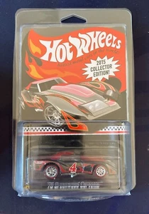 2015 Hot Wheels Kmart Collectors Edition 76 Greenwood Corvette W/Protector - Picture 1 of 3