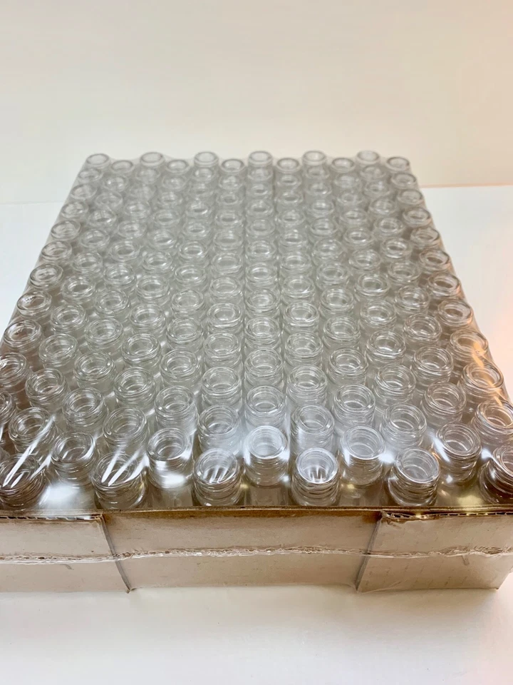 144 botellas vacías de vidrio transparente liso de 1/3 oz 10 ml SIN TAPAS NI RODILLO Foto 1 de 2