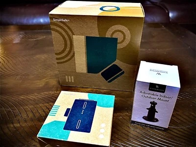 Paquete de cámara exterior SimpliSafe Gen 3 con batería adicional y montaje ajustable nuevo en caja Foto 1 de 4