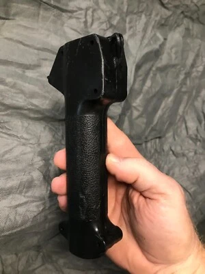 HOMELITE HLT-15  grass string trimmer ut-20602a THROTTLE TRIGGER CABLE CASE - Image 1 of 4