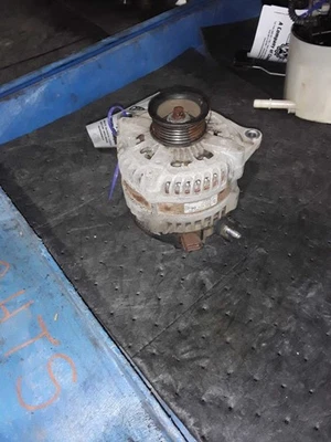 Alternator Fits 13-19 EXPLORER 1012938 - Image 1 of 2