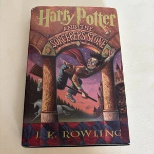Harry Potter & the Sorcerer's Stone 1st American Edition 1st Printing Black BCE - Imagen 1 de 20