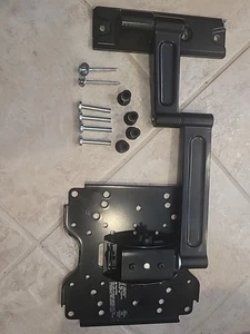 Sanus SMF3 Full-Motion TV Wall Mount for 23" / 42" TVs | Heavy-Duty Universal - Picture 1 of 5