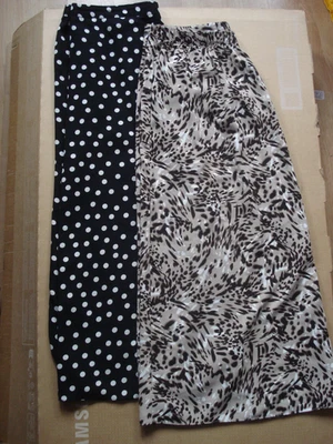 2 X PAPAYA BLUE/WHITE PRINT POLYESTER PULL ON ELASTIC WAIST  UK 16 LENGTH 35IN - Image 1 of 4