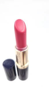 Estee Lauder Pure Color Envy 220 rossetto potente rosa made in Canada - Foto 1 di 4