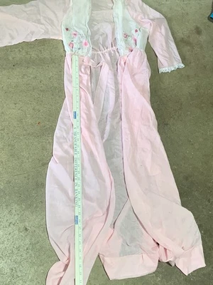 Camisón vintage Saks Fifth Avenue rosa floral corbata abierta Foto 1 de 4