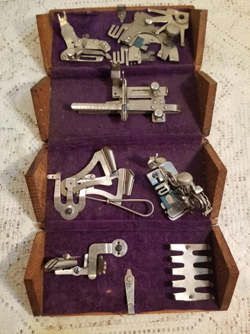 Oak Singer Sewing Machine Finger Joint Puzzle Storage Box With Attachments Cover