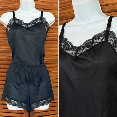 Conjunto corto de pijama negro Undercover Wear vintage años 70 talla S/M Foto 1 de 4