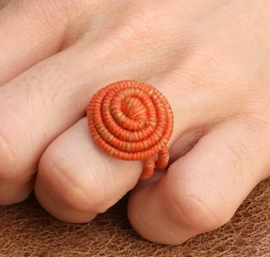 ANELLO "SPIRAL" DONNA IN CANAPA 12 COLORI. ARTIGIANALE!!! AR - Picture 1 of 2