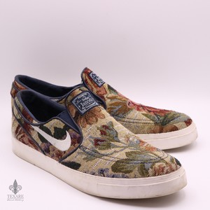 nike men's floral shoes