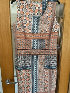 NEW. Immaculate Tu Shift Dress Size 14 - Picture 1 of 2