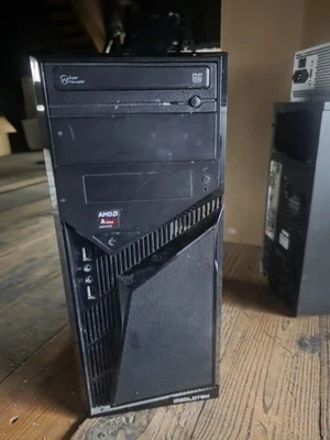Diablotek Mini Tower Case With Sata DVD Drive (Nice Condition)(No Power Supply) - Image 1 of 4