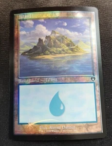 Island - Foil - Retro Frame - CMM - NM Unplayed - EN - 440 - Picture 1 of 1