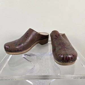 Dansko Womens Shoes EU 39 Brown Floral Leather Slip On Clogs Us 8.5/9 - Picture 1 of 17
