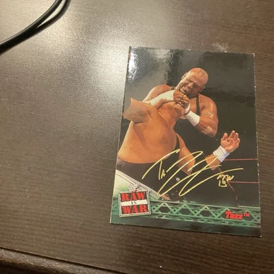 2001 Fleer WWF Raw is War - Tazz #22 RC Rookie Gold Signature - Image 1 of 2