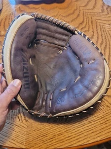 Mizuno GXC-93 Pro Scoop 33.5” Baseball Softball Catchers Mitt Right Hand Throw - Picture 1 of 7