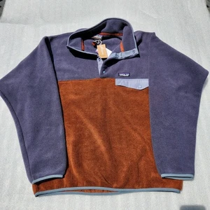 Neu mit Etikett Patagonia Synchilla Jacke Herren M fuchsrot & grau/blau Druckknopfkragen Fleece. - Bild 1 von 20