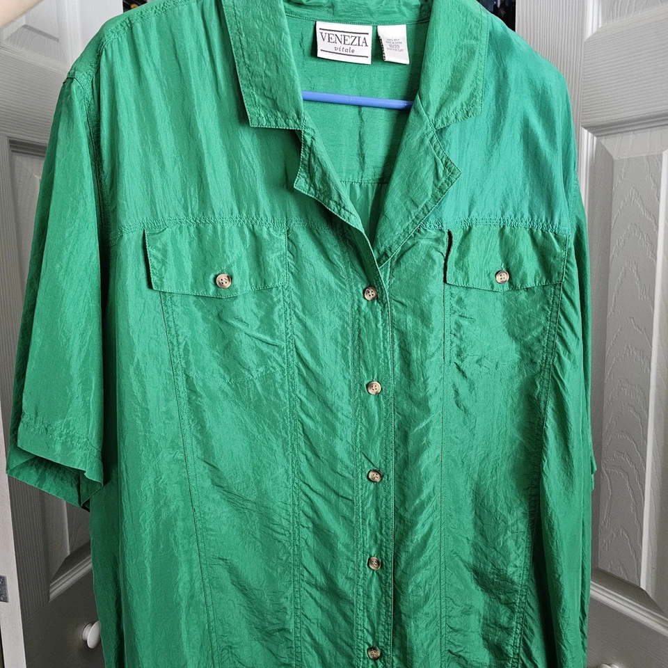 Blusa Venezia Feminina Verde Camisa 100% Seda Botão Plus Size 18/20 Antiga Anos 90 SS - Imagem 1 de 4