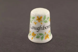 Mac Donald Fingerhut LOUGHBOROUGH gelb Blumen Nähen Souvenir England - Bild 1 von 5