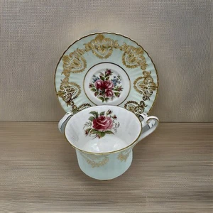 Paragon Vintage Mint Tea Cup And Saucer 22K Gold Fine Bone China Roses 1919-1960 - Picture 1 of 8