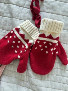 Kids Fin and Vince Red Knitted Mittens Unisex - Picture 1 of 3