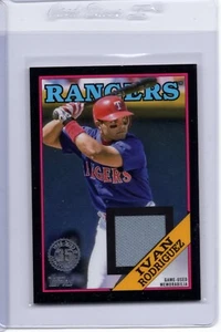 Ivan Rodriguez 2023 Topps #88R-IR 88' 35th Anniv Relics Game-Used Black /199 HOF - Bild 1 von 1