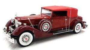 Autoworld 1/18 Scale Die-cast Model AW271/06 - 1934 Packard V12 Victoria - Red