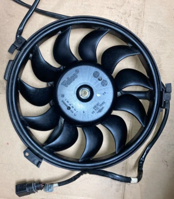 Ventilador de refrigeración radiador Audi A4 2001 2,8 L V6 Z-44 1037866660s Foto 1 de 4