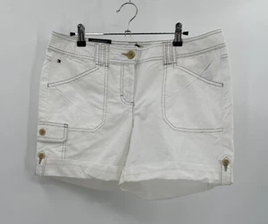 NEW Tommy Hilfiger Womens Sz 10 White Casual Cuffed Shorts Preppy Button Pockets - Picture 1 of 6