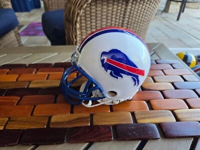Mini casco retro Riddell NFL Buffalo Bills 1983 máscara facial azul Foto 1 de 2