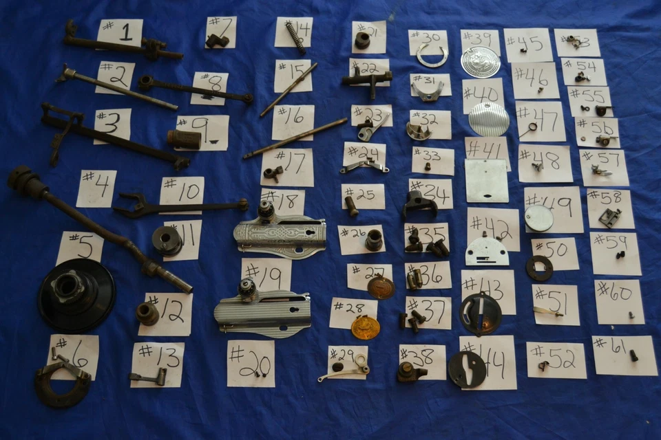 SINGER 15 CLASS 15-91 SEWING MACHINE ORIGINAL USED & NEW PARTS GOOD CONDITION - Image 1 of 1