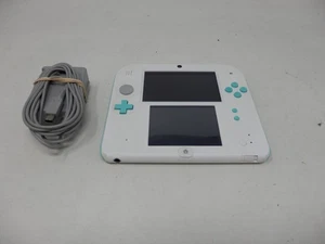 Nintendo 2DS verde mar con cargador y lápiz óptico probado modelo de funcionamiento WAP-002 - Imagen 1 de 6