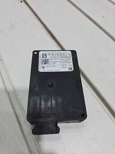 MERCEDES E CLASS RADAR SENSOR FRONT A0009052804 W212 2015 - Picture 1 of 6