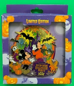 Pin 64173 WDW - Mickey's Not Scary Halloween Party 2008 - Jumbo Pin MIB LE 750 - Picture 1 of 3