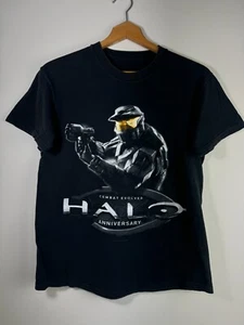 2011 Halo Combat Evolved 10 Year Anniversary Master Chief Graphic T-Shirt Small - Picture 1 of 10