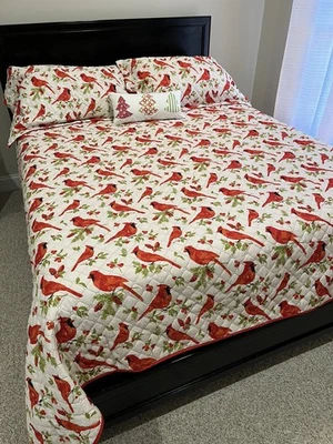 Стеганое одеяло 102 «X86» красный кардинал мотив двусторонний с двумя накидками  - Изображение 1 из 2