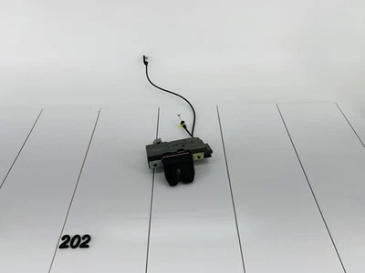 03-14 VOLVO XC90 REAR BACK DOOR LIFTGATE TAILGATE LOCK LATCH ACTUATOR OEM - Image 1 of 4