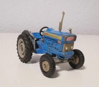 Corgi Toys 67 -Ford 5000 Super Major Tractor ohne OVP ohne Fahrer Großbritannien - Bild 1 von 4