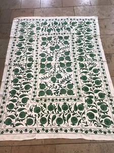 Silk Suzani embroidery bedcover, handmade suzani, wall hanging decoration Suzani - Picture 1 of 7