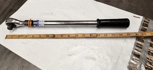 Llave de torsión Belknap VB-100ST preestablecida 82Nm vástago en Y 1/2" cabezal de intercambio clic - Imagen 1 de 7