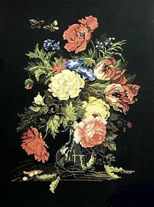 RIOLIS Premium PEA BOUQUET Counted Cross Stitch Kit in glass vase **RARE** - Picture 1 of 5