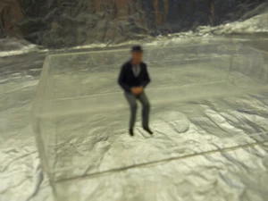 ** Noch 1524201 Johnny the Passenger Figure (1 piece) 1:87 Scale - Picture 1 of 3
