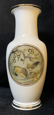 Chokin Drake Duck Waterfowl Vase Porcelain 24K Gold And White 10.5 Inch Japan - Image 1 of 4
