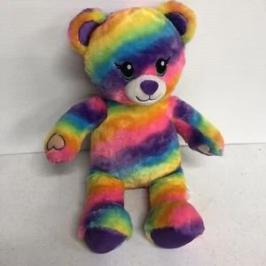 Build A Bear Rainbow Friends Bear 17" Tie Dye etiquetado 2018 - Imagen 1 de 7