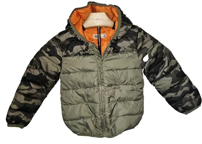 Chaqueta acolchada Epic Threads Boy 3T verde camuflaje abrigo con capucha resistente al agua para niños pequeños Foto 1 de 4