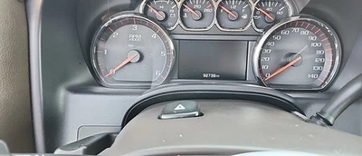 2015 Sierra 1500 OE medidor de velocidade cluster 92K milhas GMC - Imagem 1 de 4